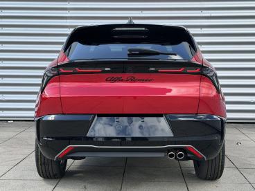 SPOTICAR Alfa Romeo Junior 1.2 Turbo Hybrid Ibrida Sport Speciale Tweedehands - Suv Hybride Rood - Velp - 1200299229_5