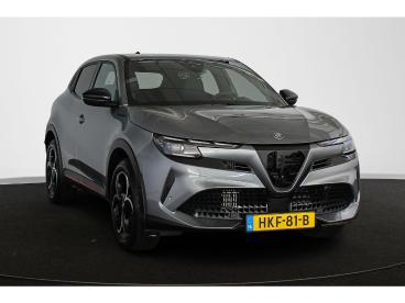 SPOTICAR Alfa Romeo Junior 1.2 Turbo Hybrid Ibrida Speciale Pack Techno Stoel Tweedehands - Suv Hybride Grijs - Mijdrecht - 1200302635_2