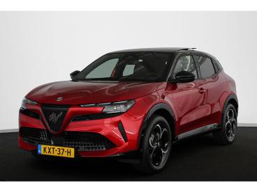 SPOTICAR Alfa Romeo Junior 1.2 Turbo Hybrid Ibrida Ti Pano Stoelverwarming Ma Tweedehands - Suv Hybride Rood - Amsterdam - 1200303547_1
