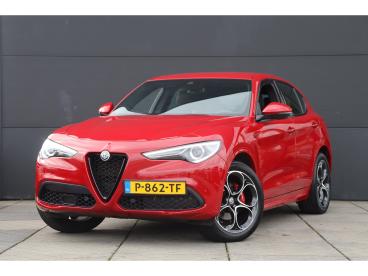 SPOTICAR Alfa Romeo Stelvio 2.0t 280pk Awd Veloce / Carplay / Rosso Alfa Tweedehands - Suv Benzine Rood - Amsterdam - 1200276505_1