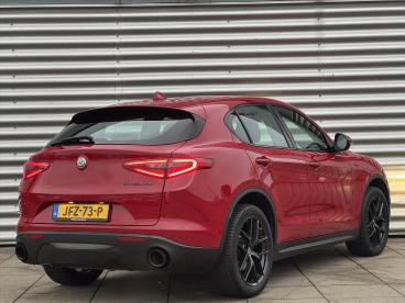 SPOTICAR Alfa Romeo Stelvio 2.0 Gme 200pk Automaat Awd Sprint | Memory Stoelen Tweedehands - Suv Benzine Rood - Velp - 1200283981_4