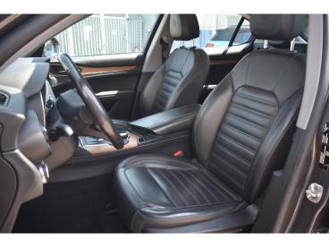 SPOTICAR Alfa Romeo Stelvio 2.0 T 280pk Awd (4x4) Super Veloce Automaat | Navi Tweedehands - Suv Benzine Grijs - Waalwijk - 1200297934_2