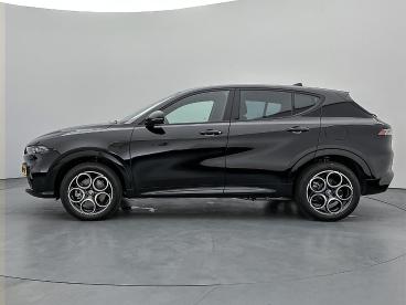SPOTICAR Alfa Romeo Tonale Phev Sprint Hybride 280pk Automaat | Navi | Camera Tweedehands - Suv Plugin Hybrid Zwart - De Meern - 1200260766_2