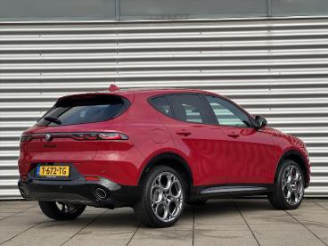 SPOTICAR Alfa Romeo Tonale 1.3t Plug-in-hybrid 280pk Aut Edizione Speciale | Tweedehands - Suv Plugin Hybrid Rood - Velp - 1200276857_3