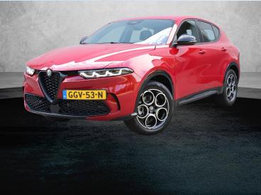 SPOTICAR Alfa Romeo Tonale 1.3t Phev 280pk Sprint | Stoelverwarming | Navigat Tweedehands - Suv Plugin Hybrid Rood - Eindhoven - 1200279620_1
