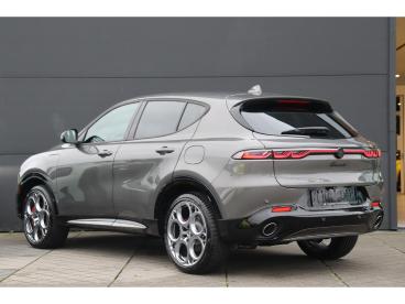 SPOTICAR Alfa Romeo Tonale 1.3t 280pk Phev Edizione Speciale / 20'' / Keyless Tweedehands - Suv Plugin Hybrid Grijs - Amsterdam - 1200280463_4