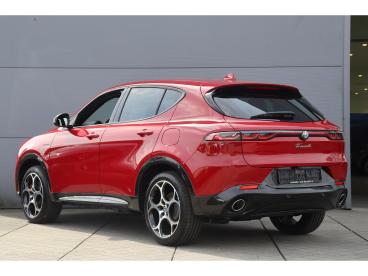 SPOTICAR Alfa Romeo Tonale 1.3t 280pk Phev Veloce / Alcantara / Flippers / Ro Tweedehands - Suv Plugin Hybrid Rood - Amsterdam - 1200280520_4