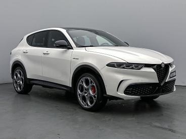 SPOTICAR Alfa Romeo Tonale Suv Veloce 280 Pk Automaat | Navigatie | Elektrisc Tweedehands - Suv Plugin Hybrid Wit - De Meern - 1200280670_2