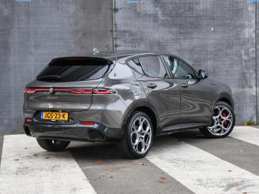 SPOTICAR Alfa Romeo Tonale Edizione Speciale 1.5t Hybrid 130pk Automaat Navi Tweedehands - Suv Hybride Grijs - Sittard - 1200280944_5