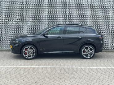 SPOTICAR Alfa Romeo Tonale 1.5t Hybrid 160pk Veloce Now Or Never Deal !!! Tweedehands - Suv Hybride Zwart - S'gravenhage - 1200281451_3