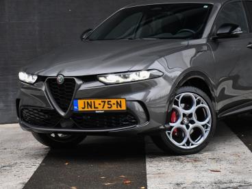 SPOTICAR Alfa Romeo Tonale Edizione Speciale 1.3t Phev 280pk Automaat Adapt. Tweedehands - Suv Plugin Hybrid Grijs - Sittard - 1200282556_2