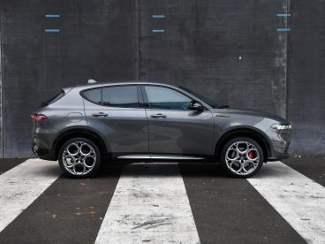 SPOTICAR Alfa Romeo Tonale Edizione Speciale 1.3t Phev 280pk Automaat Adapt. Tweedehands - Suv Plugin Hybrid Grijs - Sittard - 1200282556_5