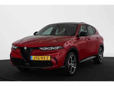 SPOTICAR Alfa Romeo Tonale 1.3t Phev Veloce Panoramadak Winter Pakket Adaptie Tweedehands - Suv Plugin Hybrid Rood - Almere - 1200284597_1