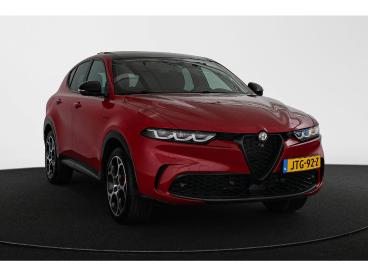 SPOTICAR Alfa Romeo Tonale 1.3t Phev Veloce Panoramadak Winter Pakket Adaptie Tweedehands - Suv Plugin Hybrid Rood - Almere - 1200284597_2