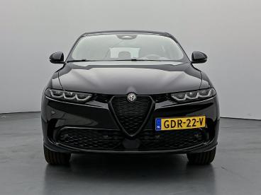 SPOTICAR Alfa Romeo Tonale Phev Sprint 280pk Automaat | Camera | Winterpakket Tweedehands - Suv Plugin Hybrid Zwart - De Meern - 1200286445_5