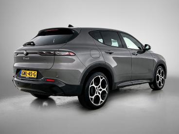 SPOTICAR Alfa Romeo Tonale 1.5t Hybrid Veloce 160pk Automaat | 360 Camera | L Tweedehands - Suv Hybride Grijs - Eindhoven - 1200287665_5