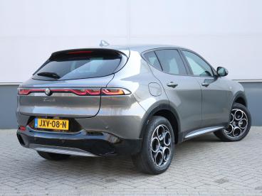 SPOTICAR Alfa Romeo Tonale 1.3t Phev Ti | Navigatie | Achteruitrijdcamera | A Tweedehands - Suv Plugin Hybrid Grijs - De Meern - 1200288403_3