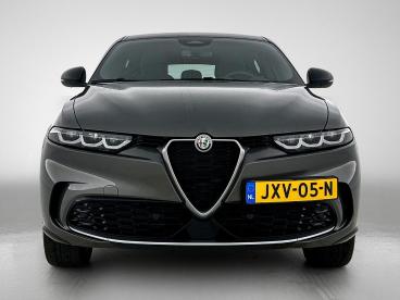 SPOTICAR Alfa Romeo Tonale 1.3t Phev 280pk Automaat | Elektrische Klep | Adap Tweedehands - Suv Plugin Hybrid Grijs - Eindhoven - 1200289246_4