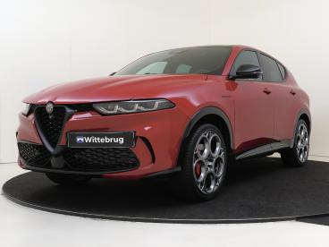 SPOTICAR Alfa Romeo Tonale 1.3t Phev Veloce Tweedehands - Suv Plugin Hybrid Rood - Den Haag - 1200292613_1