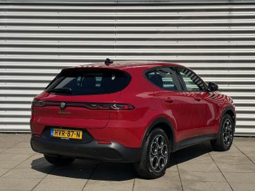 SPOTICAR Alfa Romeo Tonale 1.3t Phev Edizione Business 280 Pk | Navigatie | C Tweedehands - Suv Plugin Hybrid Rood - Velp - 1200294502_3