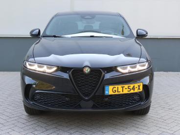 SPOTICAR Alfa Romeo Tonale 1.3t Phev Sprint Achteruitrijcamera | Navigatie | Tweedehands - Suv Plugin Hybrid Zwart - De Meern - 1200298760_3