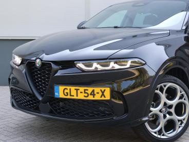 SPOTICAR Alfa Romeo Tonale 1.3t Phev Sprint Achteruitrijcamera | Navigatie | Tweedehands - Suv Plugin Hybrid Zwart - De Meern - 1200298760_4