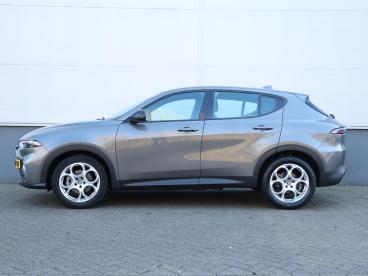 SPOTICAR Alfa Romeo Tonale 130pk Hybrid Sprint | 1ste Eigenaar | Stoelverwarm Tweedehands - Suv Hybride Grijs - Baarn - 1200301393_2