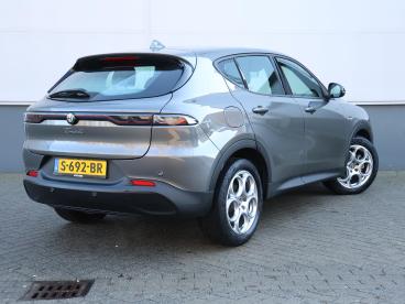 SPOTICAR Alfa Romeo Tonale 130pk Hybrid Sprint | 1ste Eigenaar | Stoelverwarm Tweedehands - Suv Hybride Grijs - Baarn - 1200301393_3