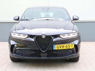 SPOTICAR Alfa Romeo Tonale 1.5t Hybrid Sprint | Navigatie | Camera | Adaptive Tweedehands - Suv Hybride Zwart - De Meern - 1200303329_3