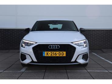 SPOTICAR Audi A3 Sportback 30 Tfsi Business Edition *led Koplampen Tweedehands - Hatchback Benzine Wit - Almere - 1200268576_2