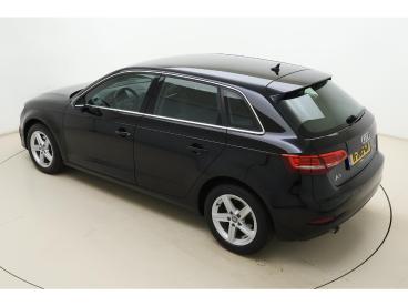 SPOTICAR Audi A3 Sportback 30 Tfsi Pro Line | Navigatie | Parkeerse Tweedehands - Hatchback Benzine Zwart - Leeuwarden - 1200303567_4