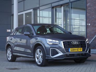 SPOTICAR Audi Q2 35 Tfsi S Edition | Automaat | Digitale Cockpit | Tweedehands - Suv Benzine Grijs - Sneek - 1200288453_1