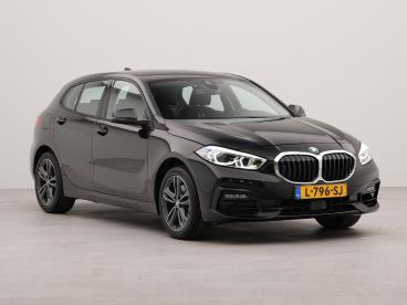 SPOTICAR Bmw Serie 1 16i Executive Edition Automaat | Apple Carplay | N Tweedehands - Hatchback Benzine Zwart - Rotterdam - 1200294755_3