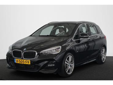 SPOTICAR Bmw Serie 2 Active Tourer 218i High Executive Edition M Sport Tweedehands - Mpv Benzine Zwart - Mijdrecht - 1200293282_1