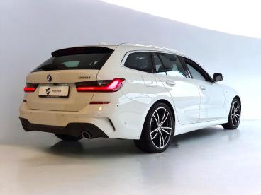SPOTICAR Bmw Serie 3 Touring (g21) 320i 184pk High Executive M-pakket A Tweedehands - Stationwagen Benzine Wit - Heemskerk - 1200274382_2