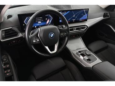 SPOTICAR Bmw Serie 3  Tweedehands - Stationwagen Plugin Hybrid Wit - Mijdrecht - 1200285266_5