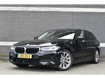 SPOTICAR Bmw Serie 5 Touring 530e Business Edition Plus / Head-up / Las Tweedehands - Stationwagen Plugin Hybrid Zwart - Mijdrecht - 1200283554_1