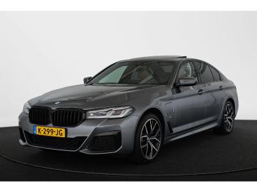 SPOTICAR Bmw Serie 5 30e High Executive / M-sport  / Harman Kardon / Sc Tweedehands - Sedan Plugin Hybrid Grijs - Mijdrecht - 1200283576_1