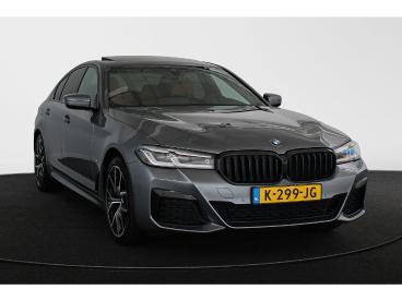 SPOTICAR Bmw Serie 5 30e High Executive / M-sport  / Harman Kardon / Sc Tweedehands - Sedan Plugin Hybrid Grijs - Mijdrecht - 1200283576_2
