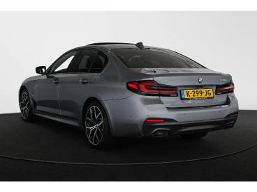 SPOTICAR Bmw Serie 5 30e High Executive / M-sport  / Harman Kardon / Sc Tweedehands - Sedan Plugin Hybrid Grijs - Mijdrecht - 1200283576_4