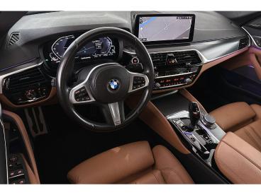 SPOTICAR Bmw Serie 5 30e High Executive / M-sport  / Harman Kardon / Sc Tweedehands - Sedan Plugin Hybrid Grijs - Mijdrecht - 1200283576_5