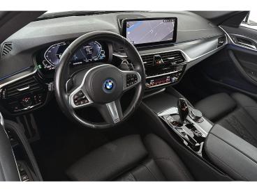 SPOTICAR Bmw Serie 5 Touring 530e M Sport Trekhaak Adaptieve Cruise Con Tweedehands - Stationwagen Plugin Hybrid Wit - Mijdrecht - 1200296884_5