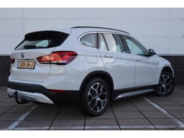 SPOTICAR Bmw X1 Xdrive25e Executive * Xline * Trekhaak * Stoelverw Tweedehands - Suv Plugin Hybrid Wit - Almere - 1200278339_4