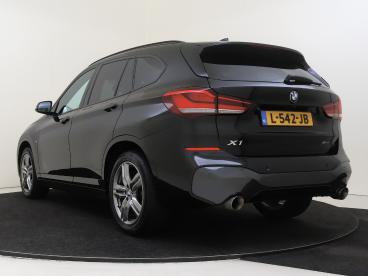 SPOTICAR Bmw X1 Sdrive18i High Executive | M Sport | Head Up Displ Tweedehands - Suv Benzine Zwart - Bergschenhoek - 1200299199_4