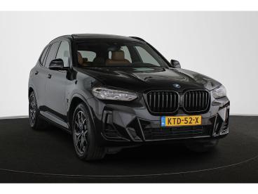 SPOTICAR Bmw X3 Xdrive30e M Sport Panoramadak Stuur-stoelverwarmin Tweedehands - Suv Plugin Hybrid Zwart - Mijdrecht - 1200300456_2