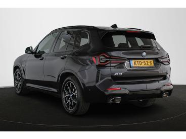 SPOTICAR Bmw X3 Xdrive30e M Sport Panoramadak Stuur-stoelverwarmin Tweedehands - Suv Plugin Hybrid Zwart - Mijdrecht - 1200300456_4