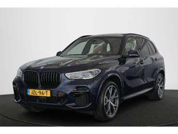 SPOTICAR Bmw X5 Xdrive45e M Sport Panoramadak Massage Stoelventila Tweedehands - Suv Plugin Hybrid Blauw - Mijdrecht - 1200288163_1
