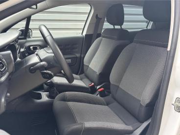 SPOTICAR Citroën C3 1.2 Puretech 82pk Feel Edition | Navigatie | Carpl Tweedehands -  Benzine Wit - Hengelo - 1200275814_5