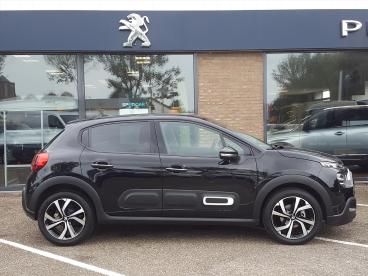 SPOTICAR Citroën C3 Max 1.2pt-83pk Navigatie | Apple Carplay & Android Tweedehands -  Benzine Zwart - Zierikzee - 1200278299_2