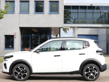 SPOTICAR Citroën C3 1.2 Turbo 100pk Plus / Voorraad Voordeel / Climate Tweedehands -  Benzine Wit - Hilversum - 1200279471_2